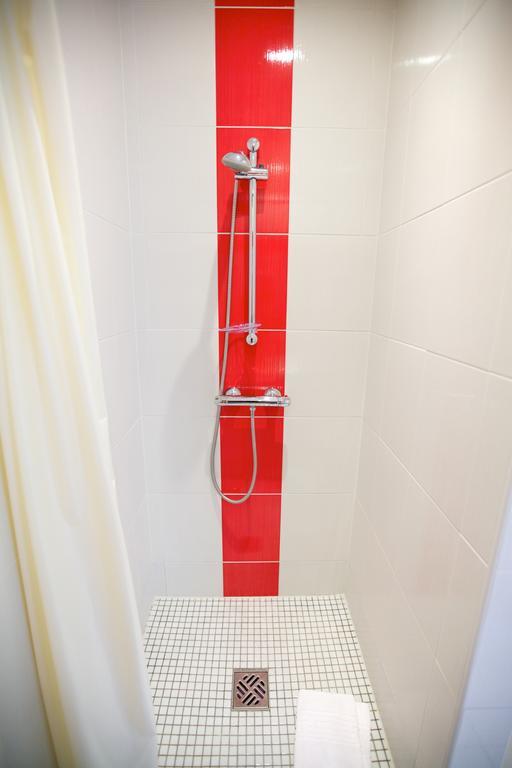 Hotel Montchapet Dijon Centre الغرفة الصورة