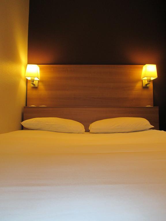 Hotel Montchapet Dijon Centre الغرفة الصورة